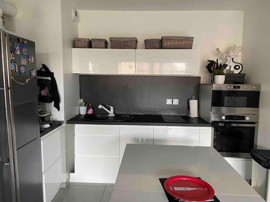 Apartmán Katy Tournon-sur-Rhone Exteriér fotografie